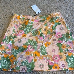 NWT Mango flower mini skirt size large